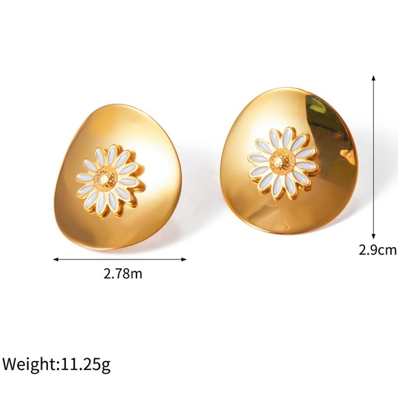 18K Gold Plated High Gloss Design Earrings*Round Earrings*Floral Earrings - Picture 6 of 6